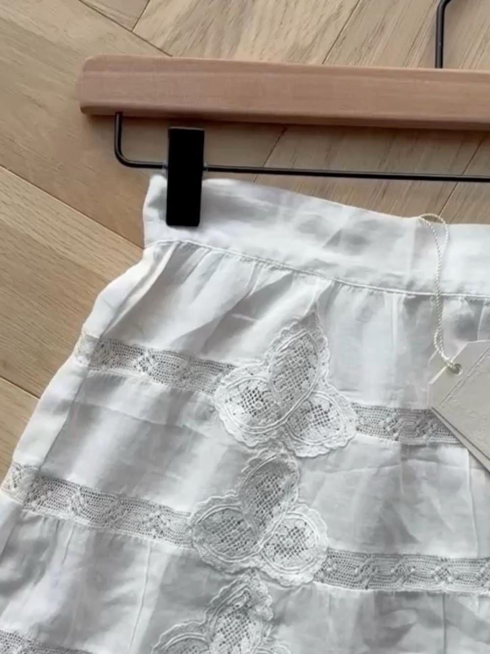 Doen Allura White Lace Maxi Skirt - Picture 6 of 6